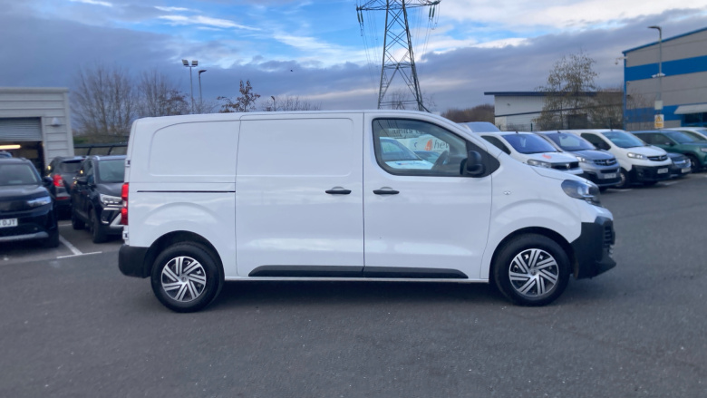 Vauxhall Vivaro L1 Diesel 1.5 Turbo D 120 Prime H1 Van